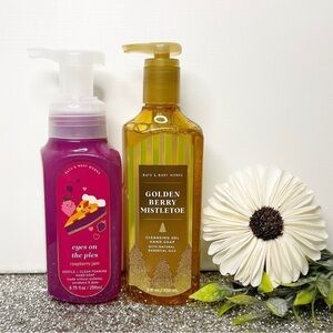 Bath & Body Works Hand Soap Fall Winter Holiday Raspberry Jam Golden Berry NWT